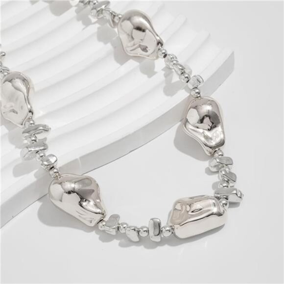 Irregular Choker Necklace | Baroque Pearl - Picture 3 of 5